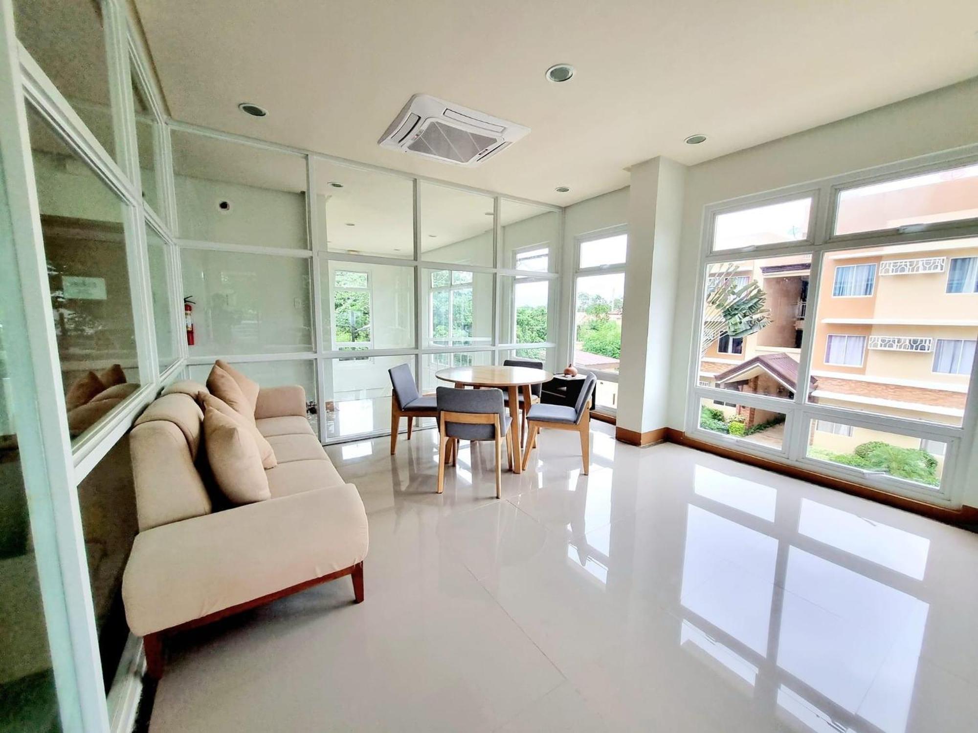 Condo In Camella Manors In Puerto Princesa Exterior foto