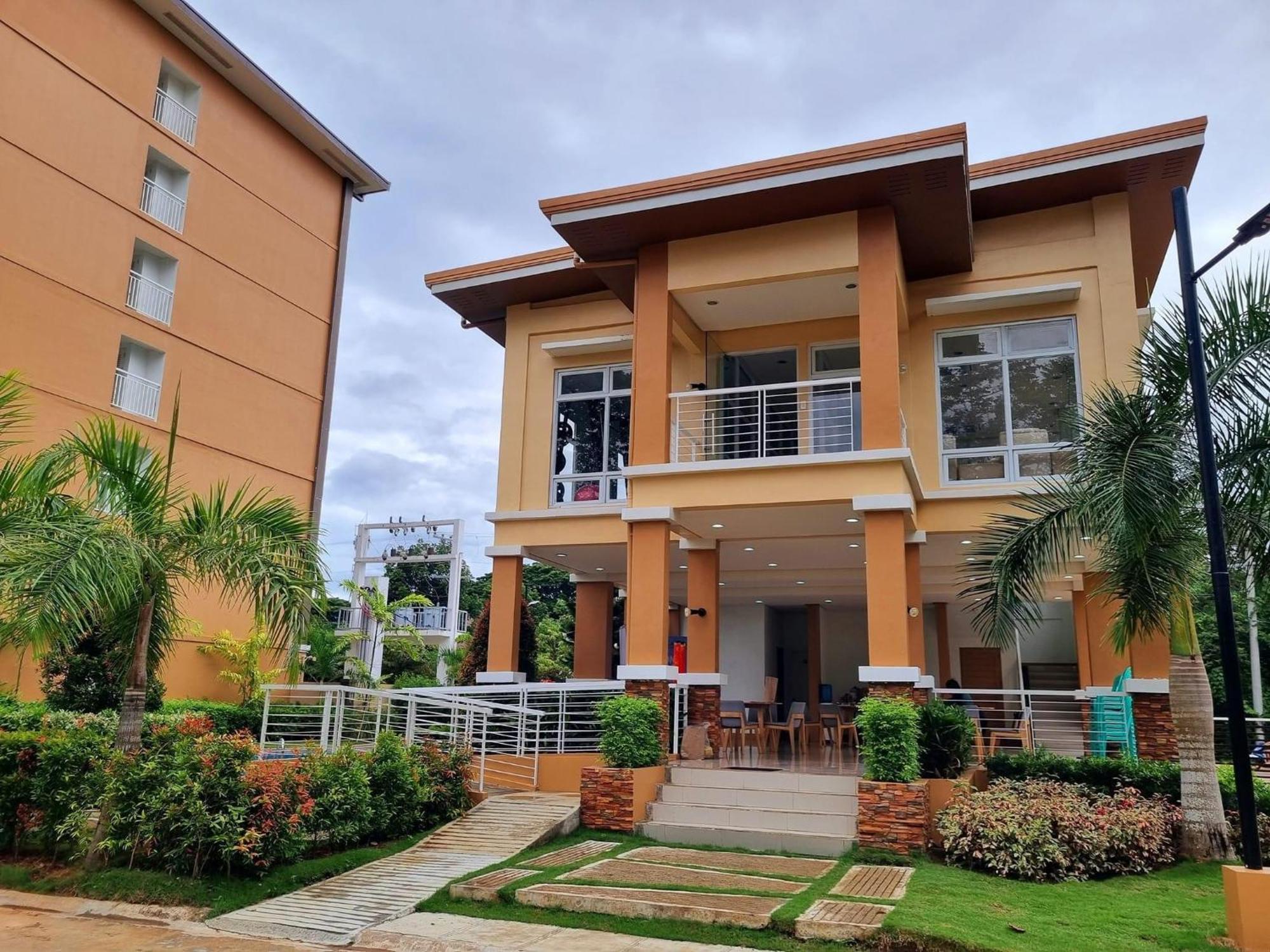 Condo In Camella Manors In Puerto Princesa Exterior foto